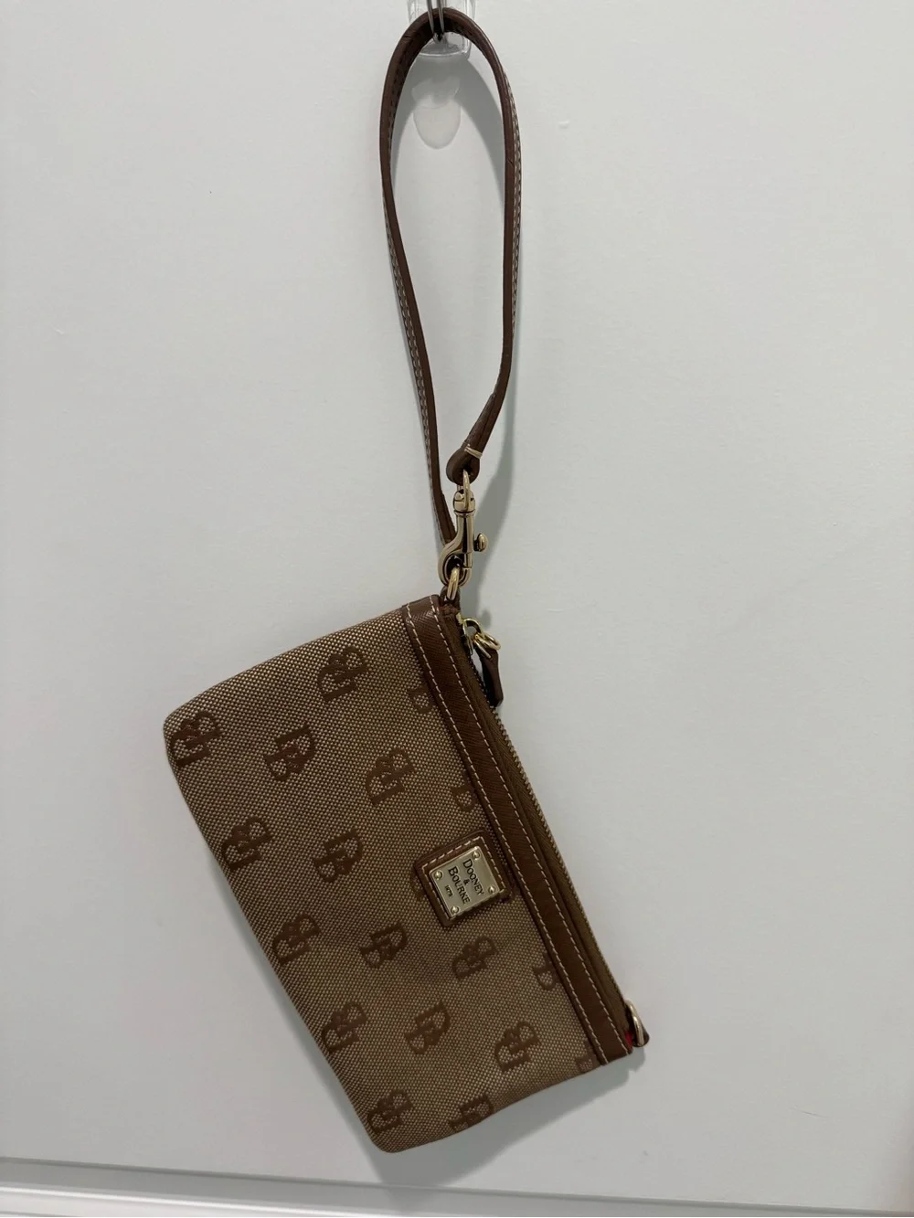 Dooney & Bourke signature monogram large wristlet in khaki brown canvas NWOT